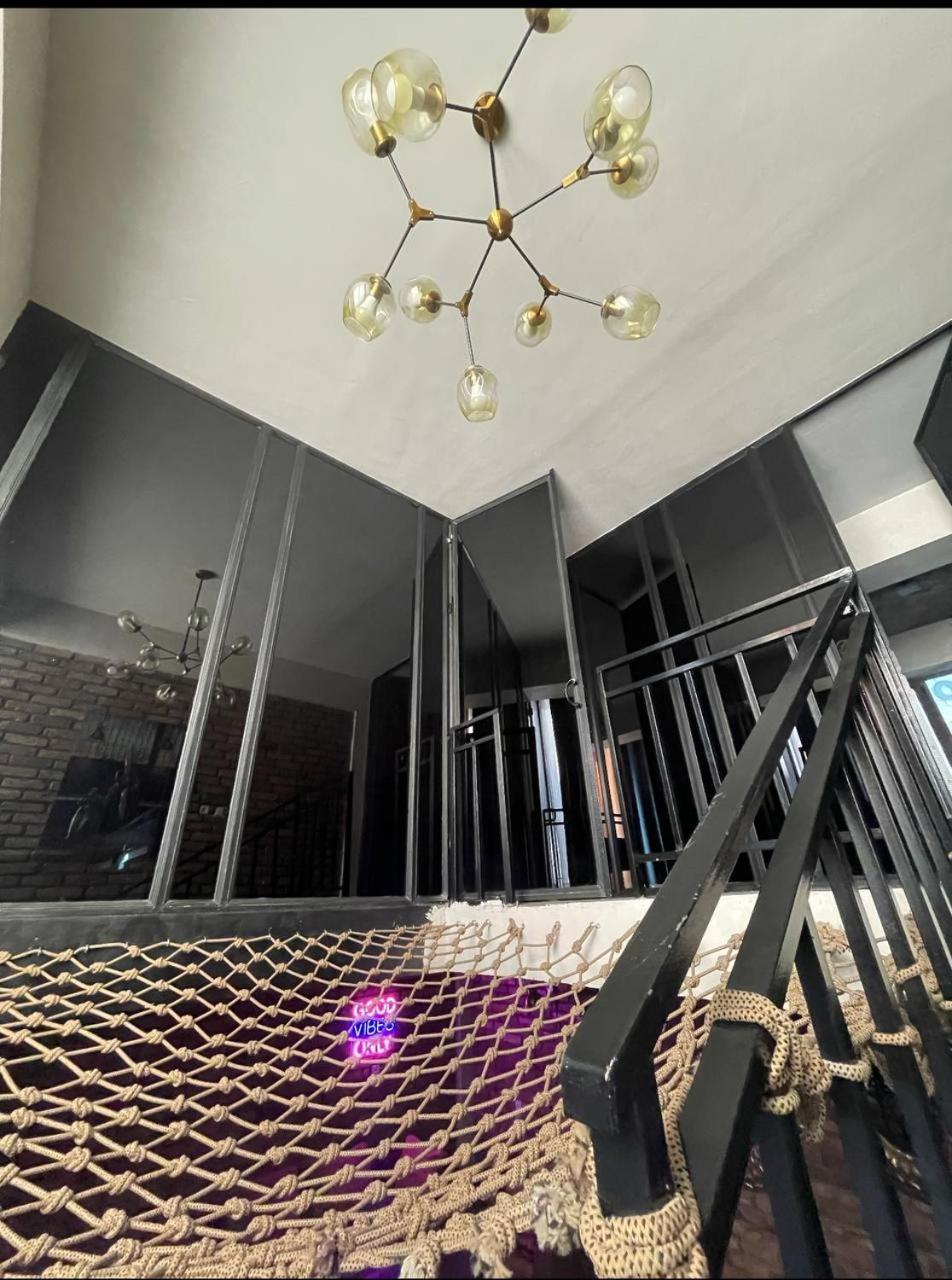 Local Hotel ทาชเคนต์ ภายนอก รูปภาพ
