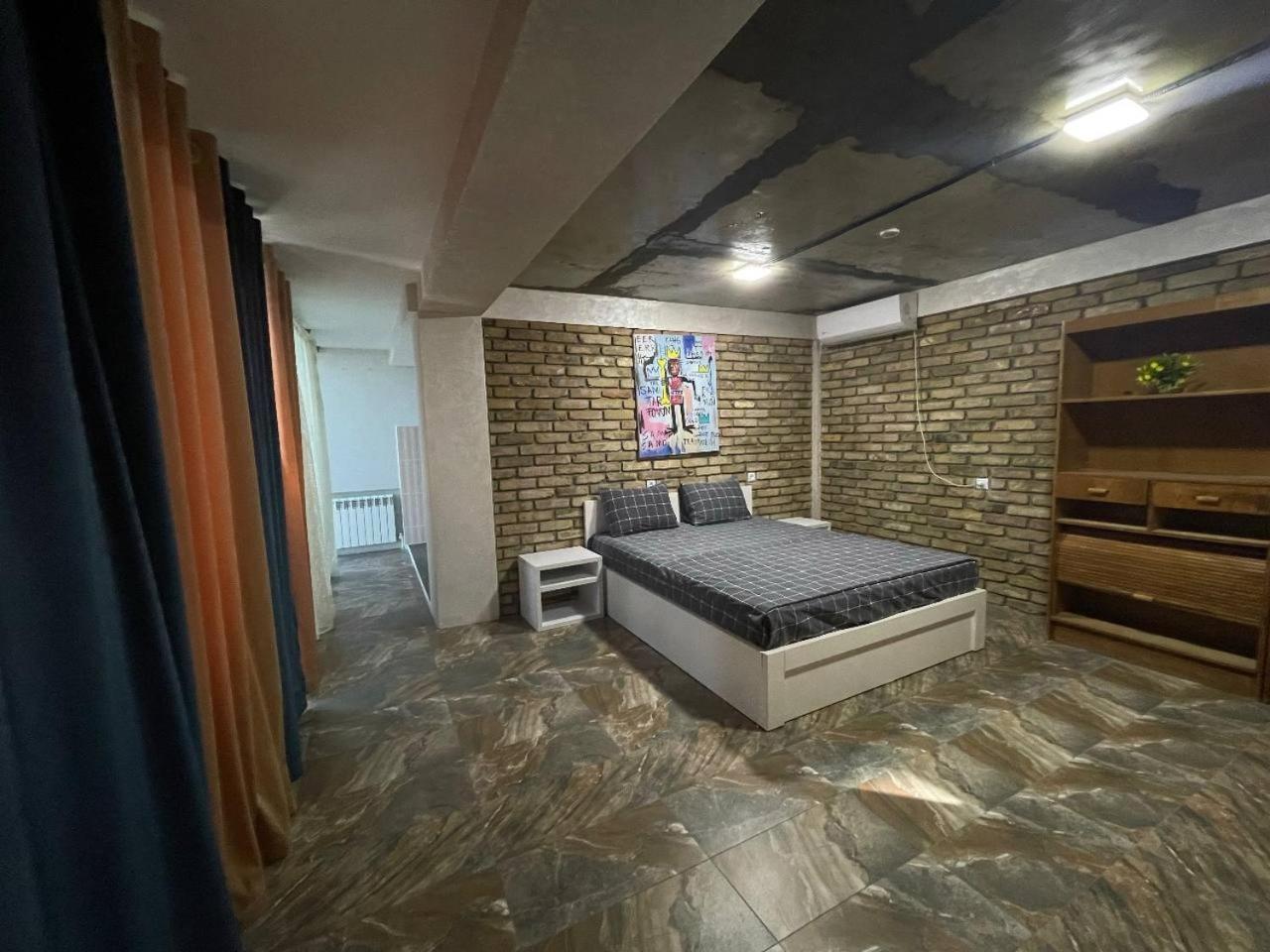Local Hotel ทาชเคนต์ ภายนอก รูปภาพ